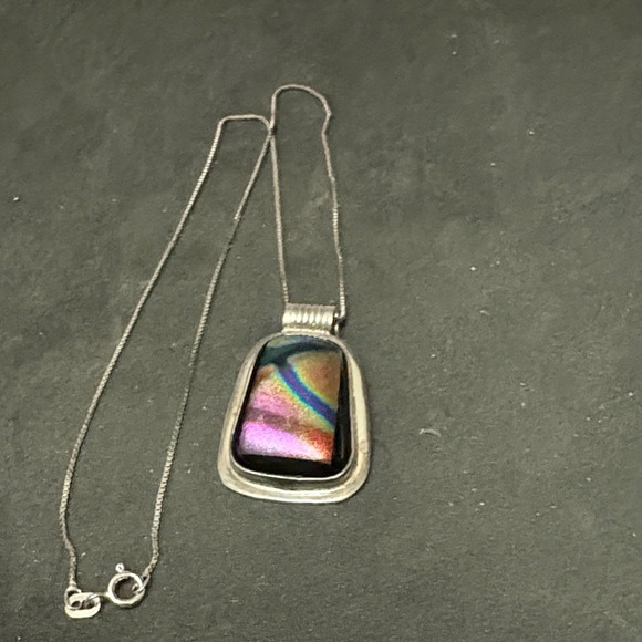 Vintage Sterling Silver Dichroic Iridescent Pendant with 925 Silver Chain - Picture 9 of 9